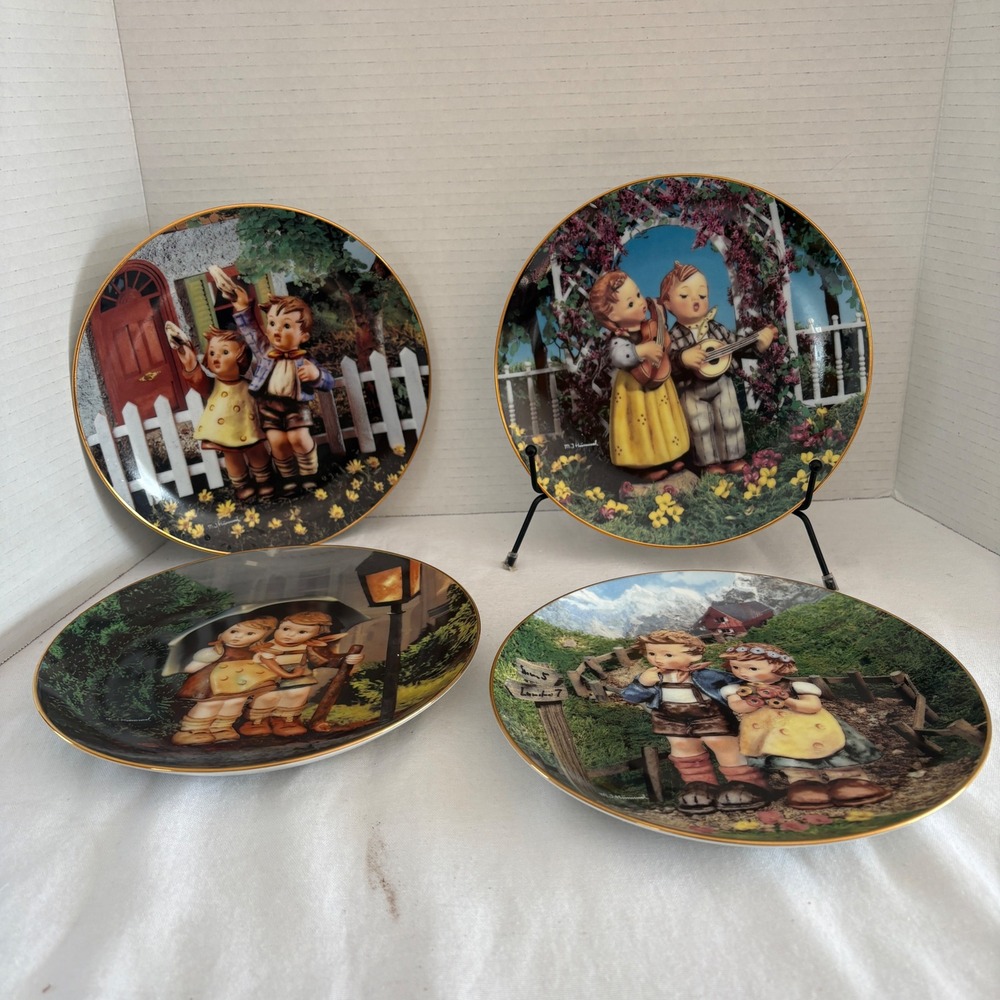 M J Hummel Little Companions Plate Collection Country Crossroads Series Set of 4 - Picture 1 of 12
